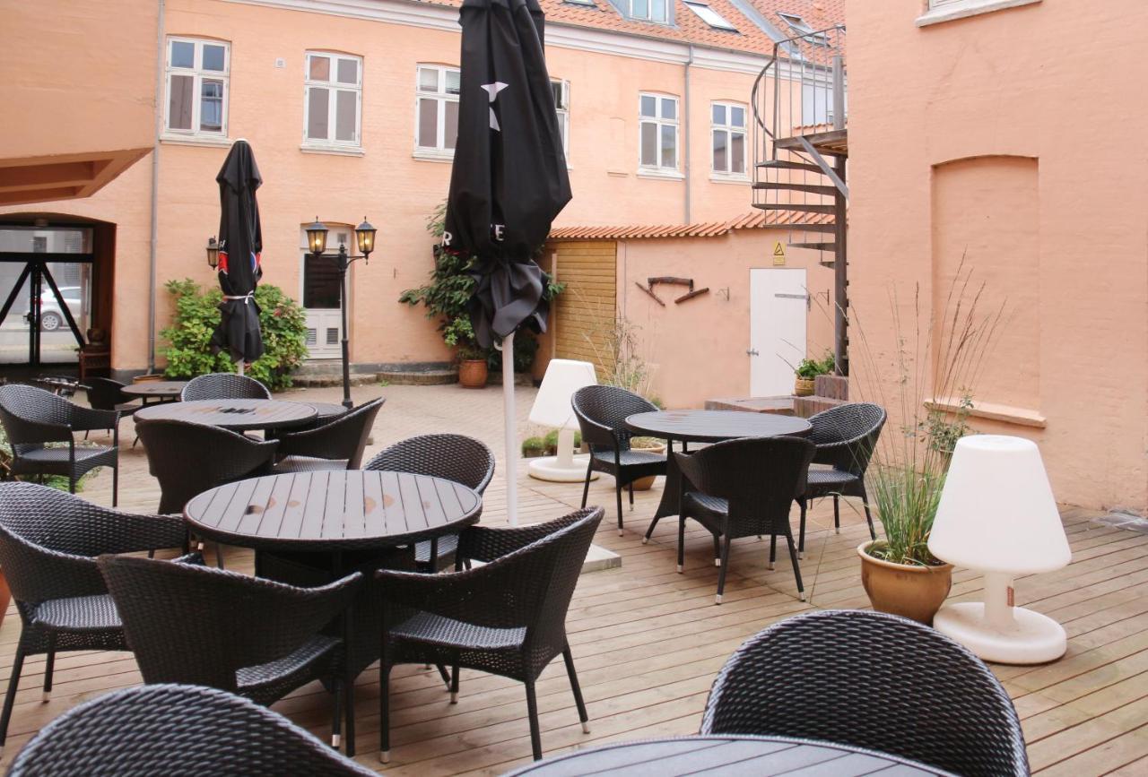Hotel Postgaarden Fredericia Buitenkant foto